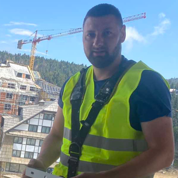 Miloš alpinista Alp tim plus