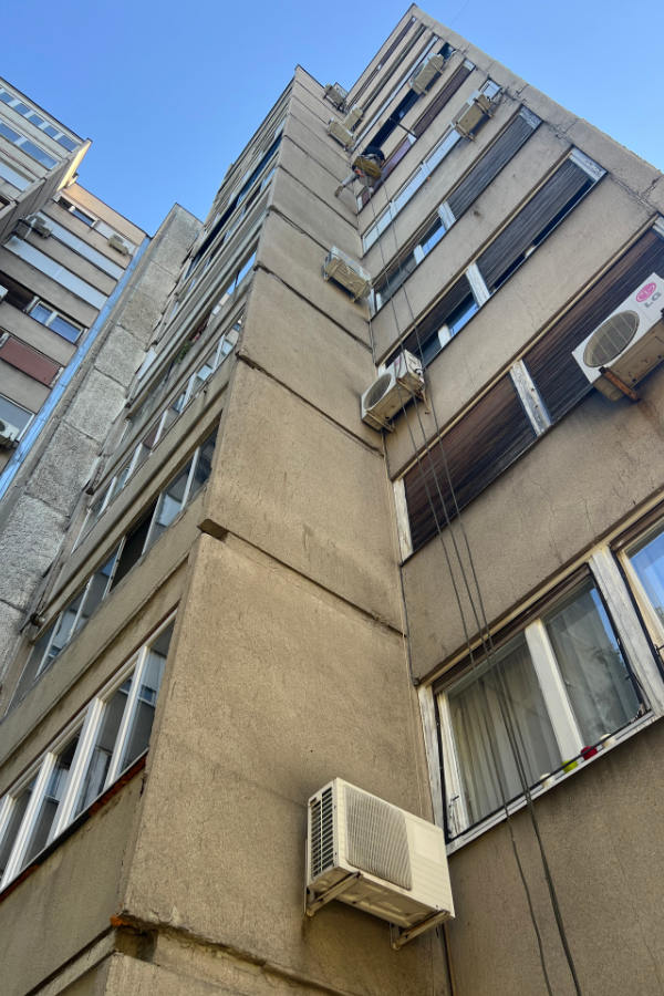 Postavljanje oluka višespratnice